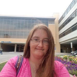 Meet your Posher, Amy